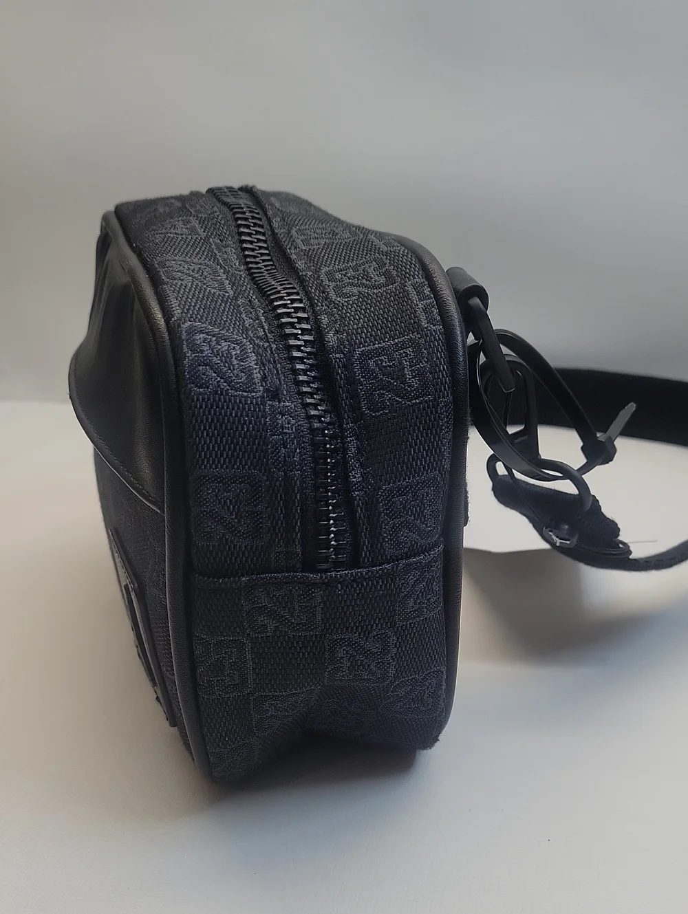 New! Jordan Jam 23 Monogram Jacquard Camara Crossbody Bag Black